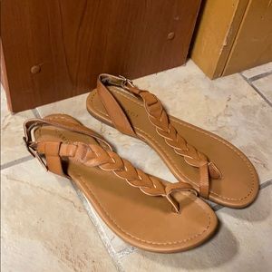Braided one side sandals with toe hole